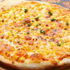 マヨコーンチーズピザ